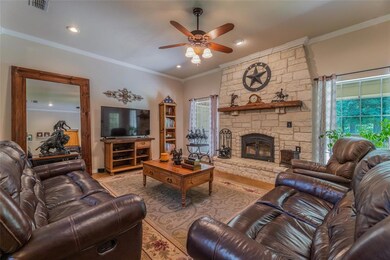 1393 Pearce Dr, Pottsboro, TX 75076 - photo 4