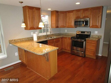 15124 Red Cedar Dr, Burtonsville, MD 20866 - photo 4