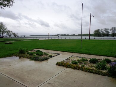 patio to lake