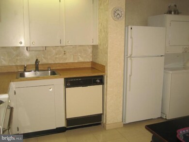 Elmont Condominium unit T6, Baltimore, MD 21215 - photo 4
