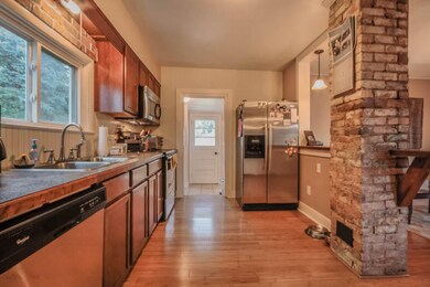 639 Emmons-9
