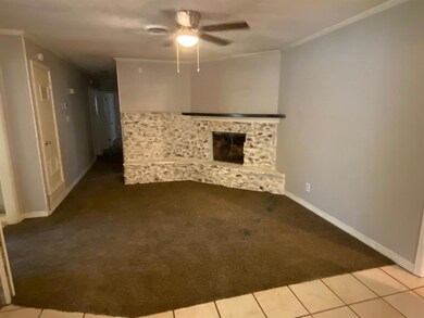 1014 Davis St, Cleburne, TX 76033 - photo 7