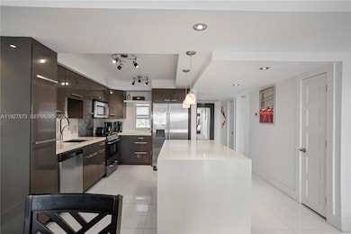 3050 N Palm Aire Dr unit 710, Pompano Beach, FL 33069 - photo 5