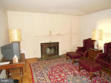 2806 Dartmouth Rd, Alexandria, VA 22314 - photo 3