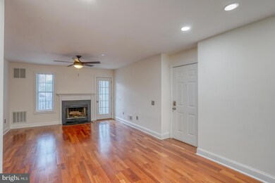 405 Waters Edge Dr unit 56, Newark, DE 19702 - photo 4