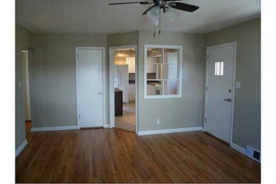 Living Room. Note the hardwood floors!