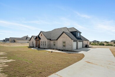 2030 Eagles Ridge Dr, Weatherford, TX 76087 - photo 4