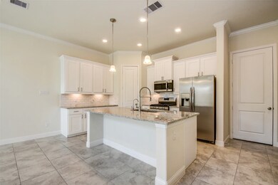 923 W 35th St, Houston, TX 77018 - photo 5
