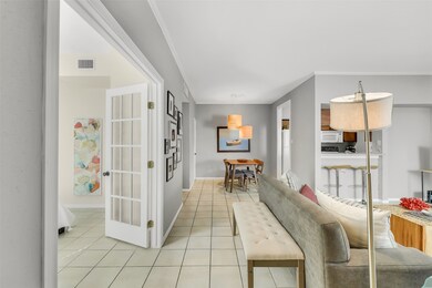 710 Bering Dr unit C, Houston, TX 77057 - photo 4