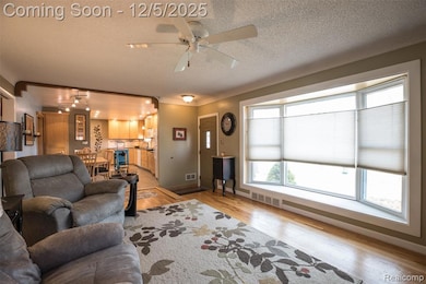 1847 Churchill Ave, Trenton, MI 48183 - photo 6