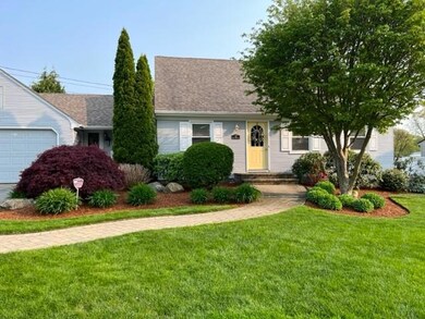 112 Park Forest Rd, Cranston, RI 02920 - photo 2