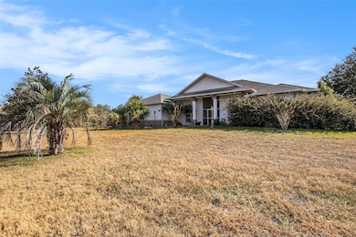 570 E Bismark St, Hernando, FL 34442 - photo 3