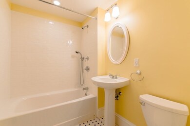 32 Upton St unit 4, Boston, MA 02118 - photo 7