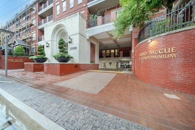 2400 Mccue Rd unit 305, Houston, TX 77056 - photo 3