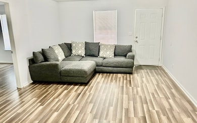 161 SE Sycamore Trail, Lee, FL 32059 - photo 2