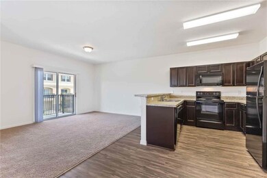 5534 Yellowfin Ct, New Port Richey, FL 34652 - photo 2