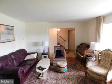 6404 Riggs Rd, Hyattsville, MD 20783 - photo 5