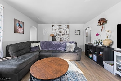 4722 Navarre Rd SW, Canton, OH 44706 - photo 7