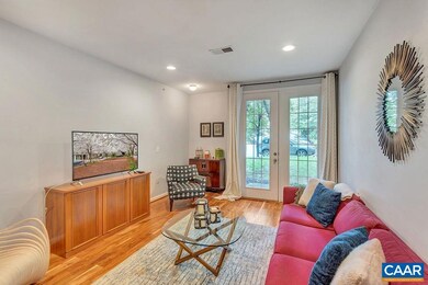 715 Walker Square unit 1D, Charlottesville, VA 22903 - photo 3