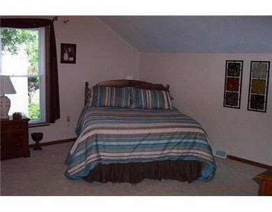 3642 Bellaire Dr, Erie, PA 16506 - photo 7