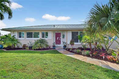 4638 Vinsetta Ave, North Fort Myers, FL 33903 - photo 4
