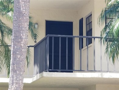 7050 Fairway Bend Ln unit 266, Sarasota, FL 34243 - photo 4