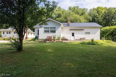 862 E Overton Dr, New Franklin, OH 44319 - photo 5