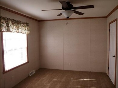 8 Swifts Beach Rd unit 8, Wareham, MA 02571 - photo 5