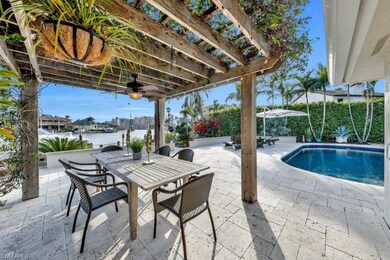 324 Pirates Bight unit 4, Naples, FL 34103 - photo 4