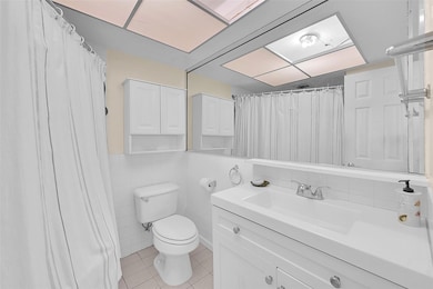 1110 N Riverside Dr unit 14, Pompano Beach, FL 33062 - photo 5