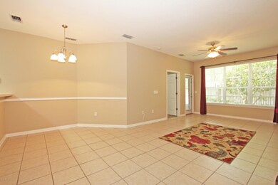 FamilyRoom2