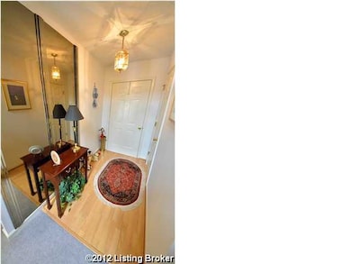 8203 Rome Beauty Way, Louisville, KY 40228 - photo 3