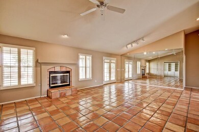 Spacious Great Room-Dining Area