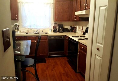 15616 Emery Ct, Bowie, MD 20716 - photo 4