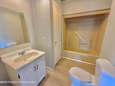 1824 Luzerne St unit fl 1, Scranton, PA 18504 - photo 4