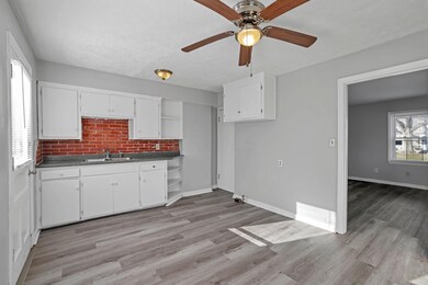 2815-2817 Vanderberg Ave, Columbus, OH 43204 - photo 7