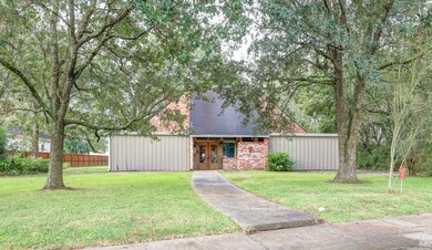 420 E Main St-3