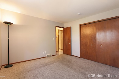 8542 Elkwood St SW unit 61, Byron Center, MI 49315 - photo 4