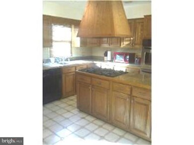 325 Newbolds Corner Rd, Lumberton, NJ 08048 - photo 6