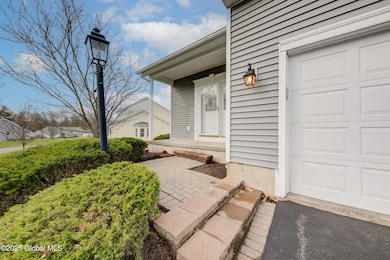 52 Oakmont St, Schenectady, NY 12309 - photo 6