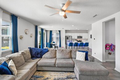 2874 Alpin Dr, Jacksonville, FL 32218 - photo 7