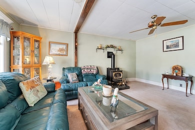 8 Lincoln Ave, Salisbury, MA 01952 - photo 6