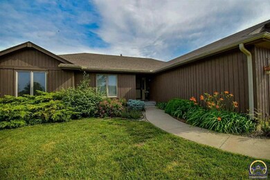 13086 126th Rd, Hoyt, KS 66440 - photo 4