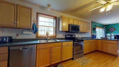 22 Daudelin Woods Rd, Fairfax, VT 05454 - photo 5