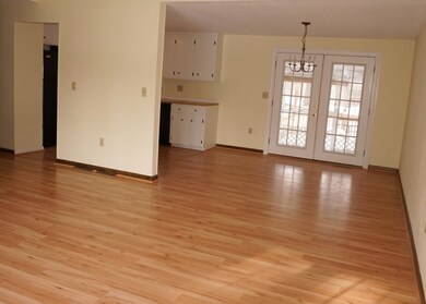 105 Conant Rd, Nashua, NH 03062 - photo 4