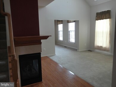 21115 Hickory Forest Way, Germantown, MD 20876 - photo 4