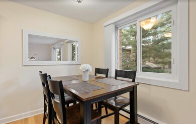 820 Seward St unit 2E, Evanston, IL 60202 - photo 4