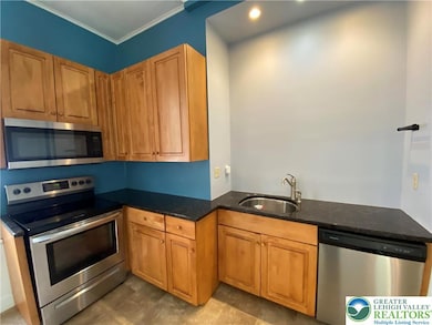 New Modern Kitchen