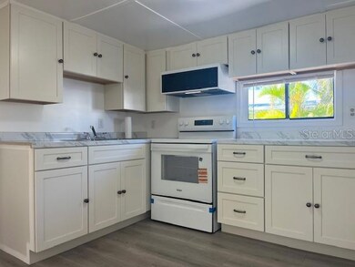 10315 Cortez Rd W unit 1B, Bradenton, FL 34210 - photo 6