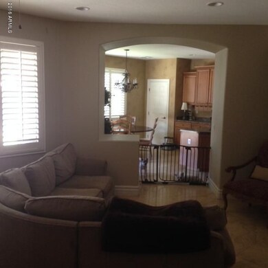 Minahan Kingbird family room 2